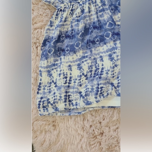 ONE ❤️ CLOTHING Short Romper, Blue & White Size XS LIKE NEW - Picture 13 of 16